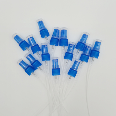 13/410 Geribbelde Schroef van Mini Mist Sprayer pp van het Sluitingsparfum op Aangepaste Kleur