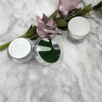 Eco Vriendschappelijke Plastic Kosmetische Kruiken 10g 15g Diamond Spherical Inner Silk Screening