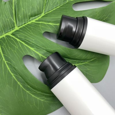 Van de de Lotionpomp van de huidzorg Lege Zwarte de Flessen15ml 30ml 50ml pp Breuk