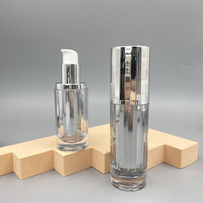 De hoge Fles Skincare die van de Beëindigen Kosmetische Pomp Gemetalliseerde 30ml verpakken