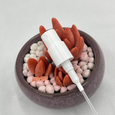 De witte Breuk van de de Nevelpomp van het Mistparfum op 11/410 Aangepaste Kleur verstrekt Fles