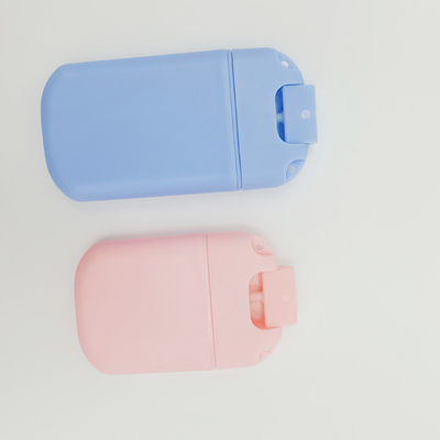 De Flessenspuitbus 20ml 30ml van de nieuwe vullingskaart met Silicone Lanyard Round Shoulder Design Cap